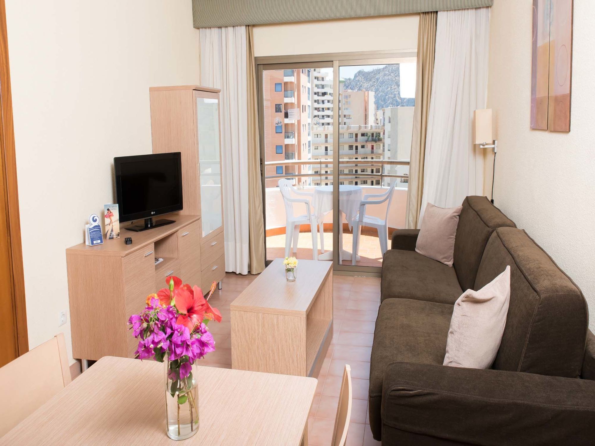 Aparto Galetamar 3*